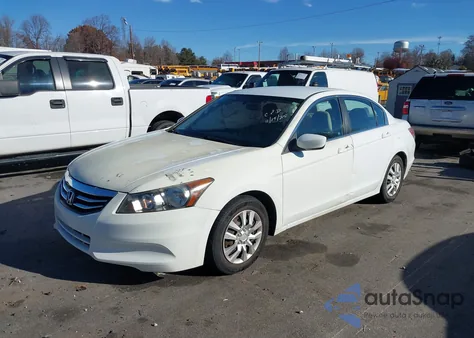 2012 Honda Accord 2.4 Lx из США, поврежденный, VIN 1HGCP2F32CA167630